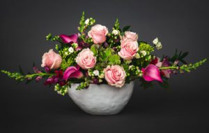 roses flower arrangement